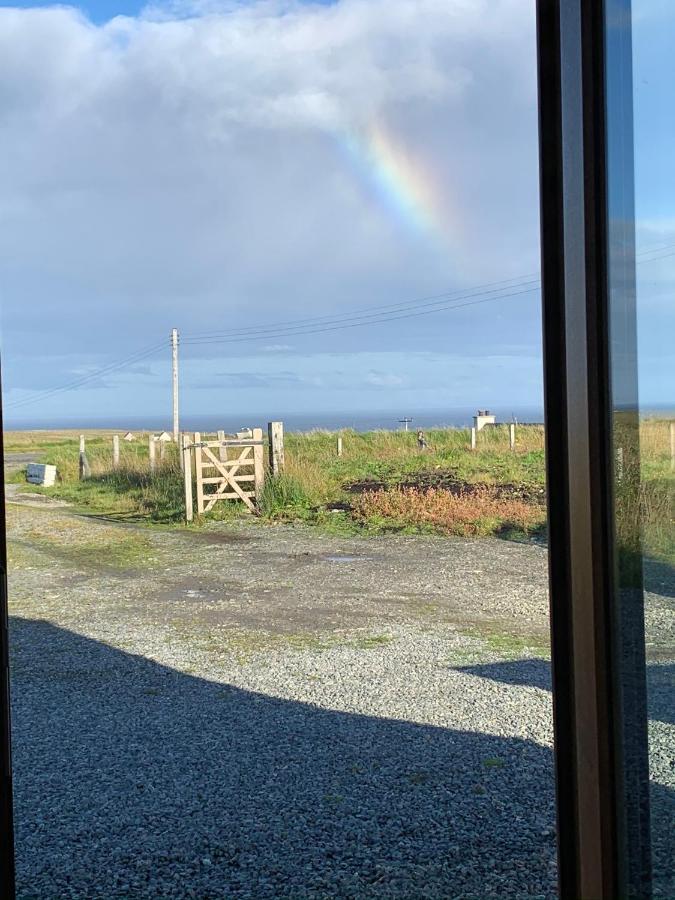 The Airyfairy At The Edge Of The World Apartamento Skigersta Exterior foto